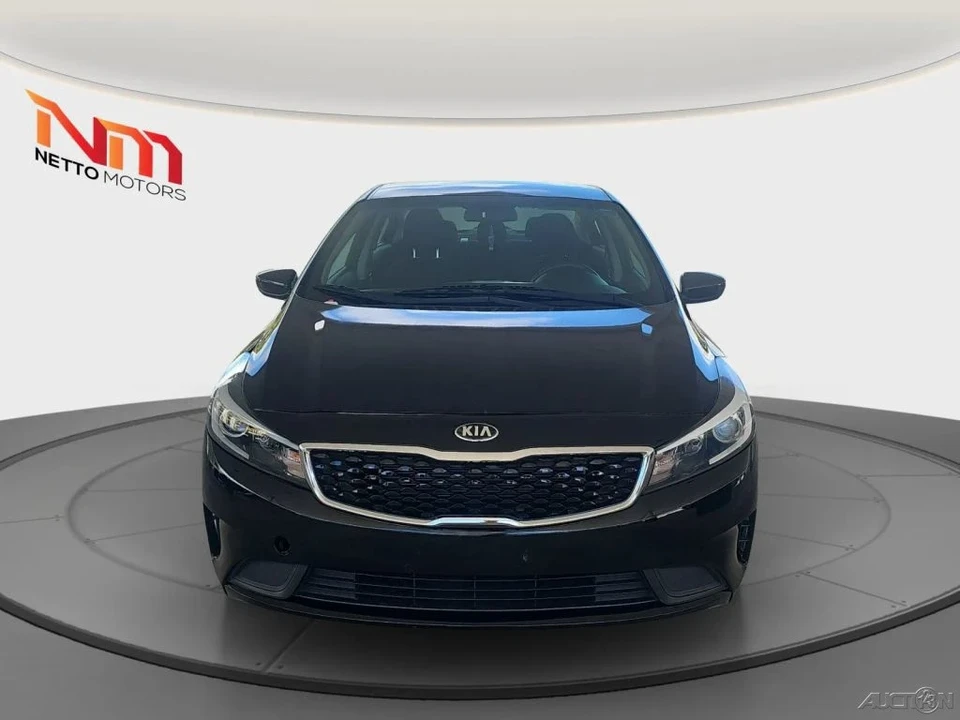 2018 Kia Forte - Image 10 of 21