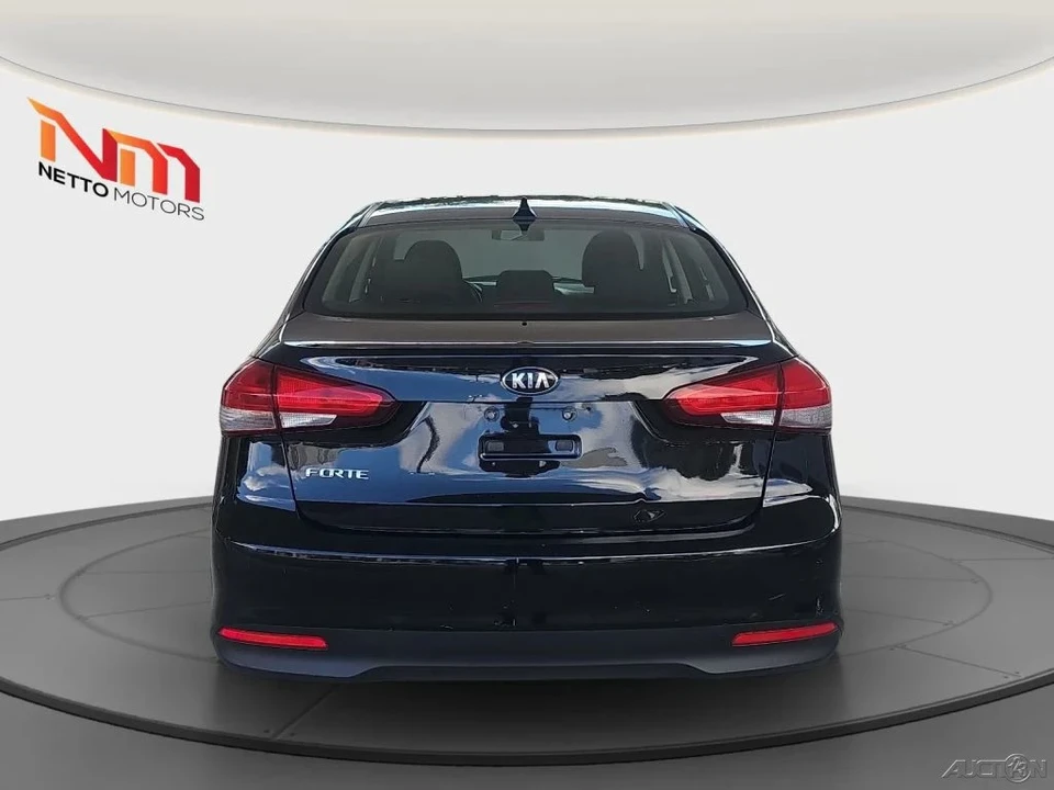 2018 Kia Forte - Image 4 of 21