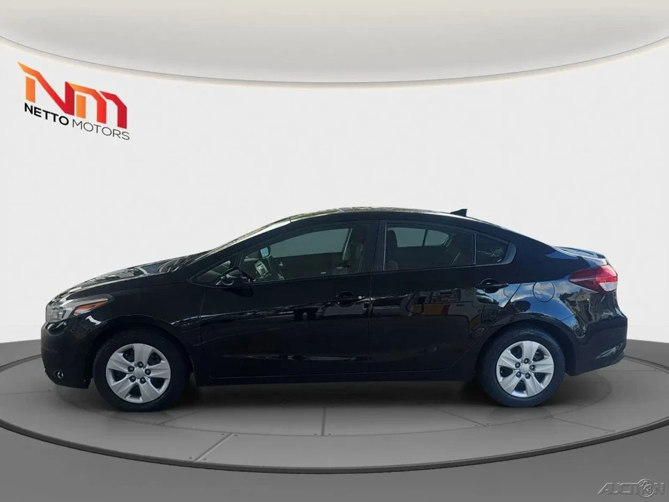 2018 Kia Forte - Image 2 of 21