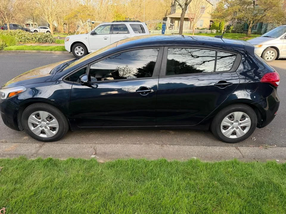 2018 Kia Forte - Image 4 of 8
