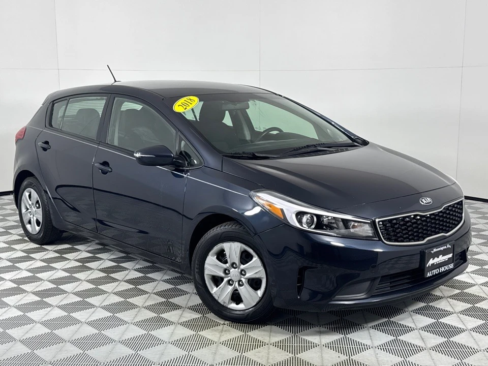2018 Kia Forte - Image 2 of 12