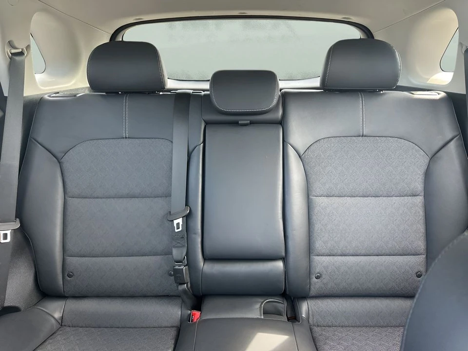 2018 Kia Niro - Image 11 of 21