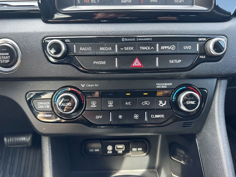 2018 Kia Niro - Image 19 of 21