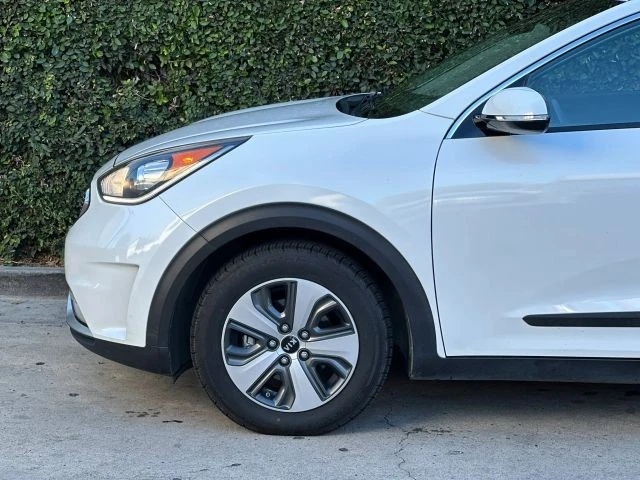 2018 Kia Niro - Image 17 of 21
