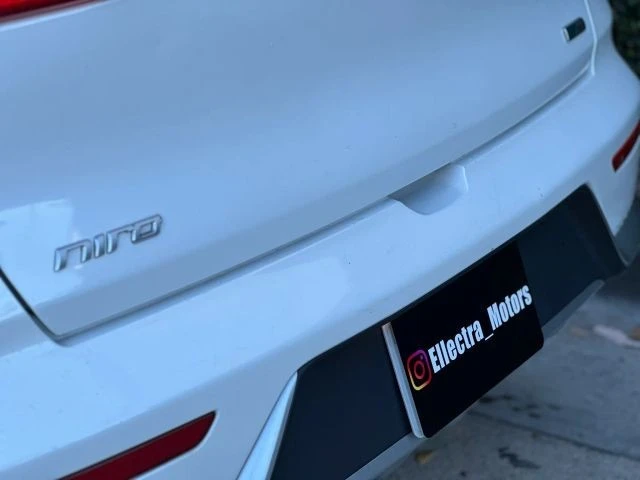 2018 Kia Niro - Image 19 of 21