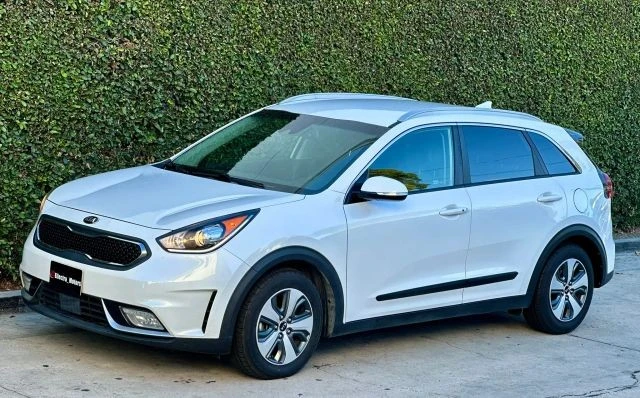 2018 Kia Niro - Image 15 of 21