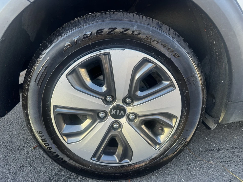 2018 Kia Niro - Image 6 of 20