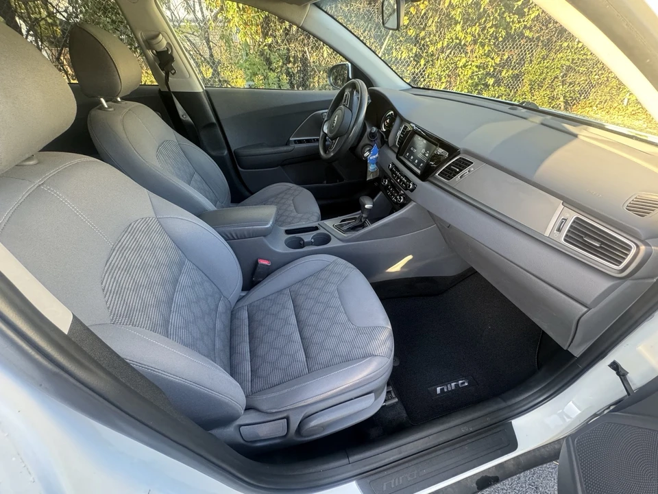 2018 Kia Niro - Image 14 of 20