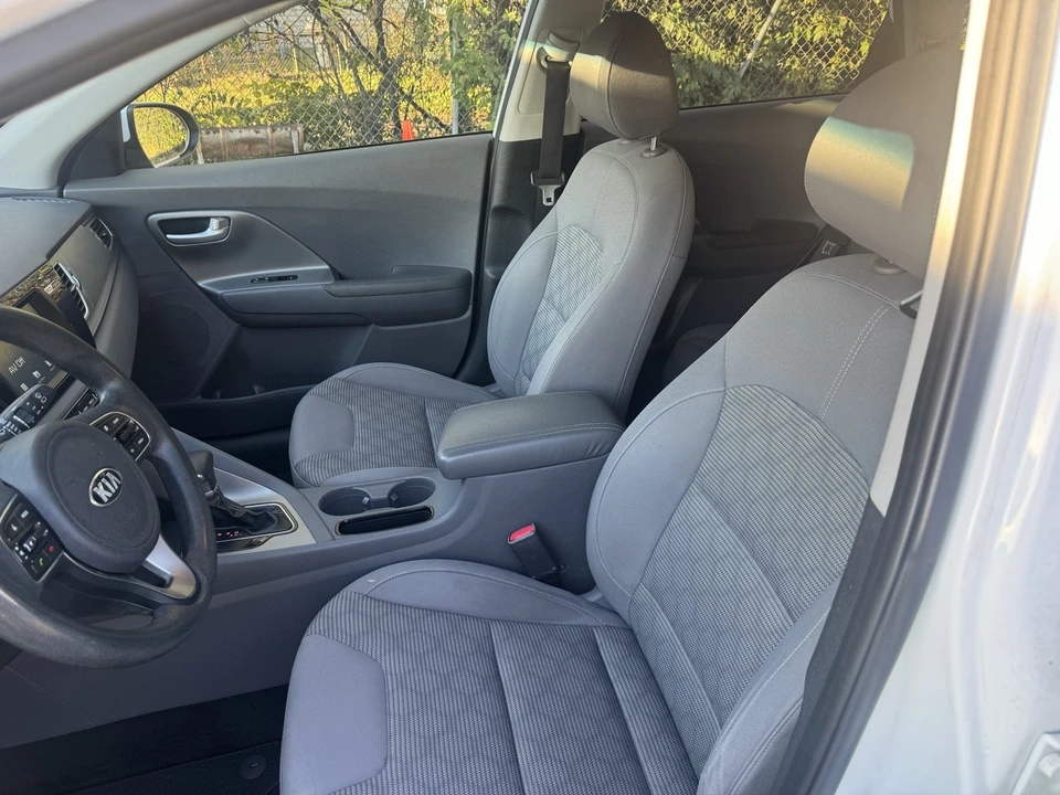 2018 Kia Niro - Image 19 of 20
