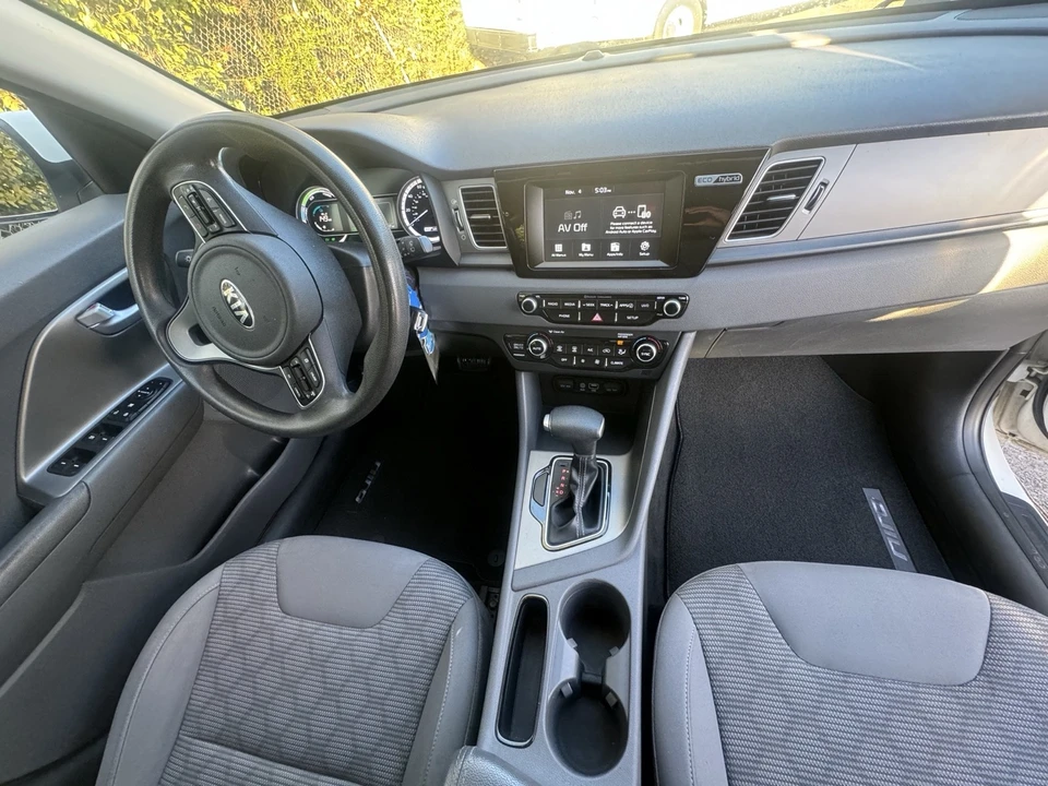 2018 Kia Niro - Image 11 of 20