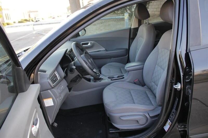 2018 Kia Niro - Image 19 of 21