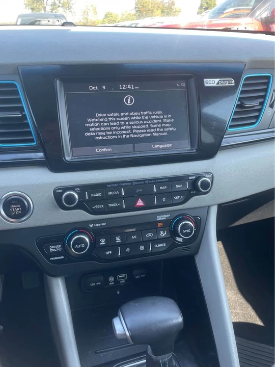 2018 Kia Niro - Image 10 of 11