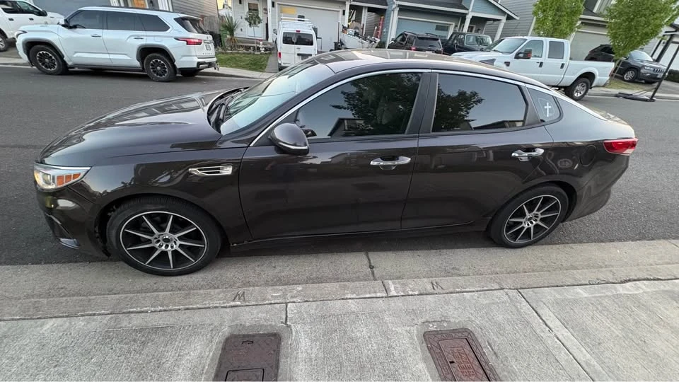 2018 Kia Optima/K5 - Image 2 of 6