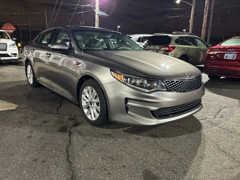 2018 Kia Optima/K5 - Image 11 of 12