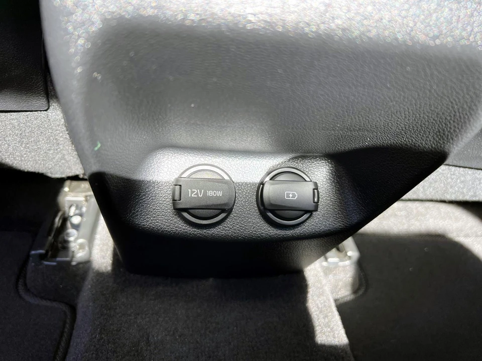 2018 Kia Optima/K5 - Image 14 of 21