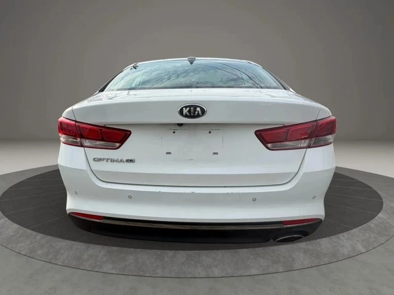 2018 Kia Optima/K5 - Image 6 of 12