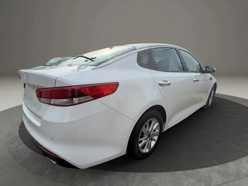 2018 Kia Optima/K5 - Image 5 of 12