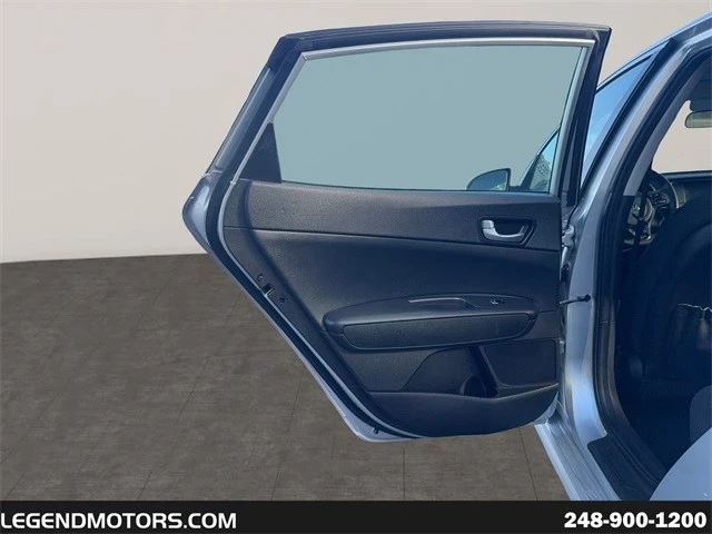 2018 Kia Optima/K5 - Image 13 of 21