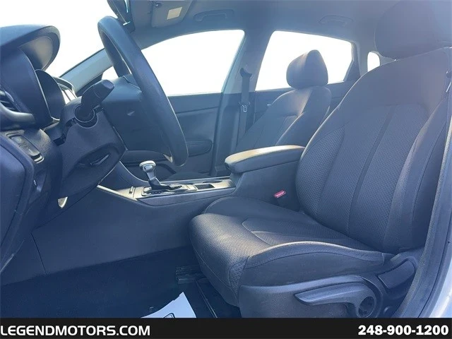 2018 Kia Optima/K5 - Image 12 of 21