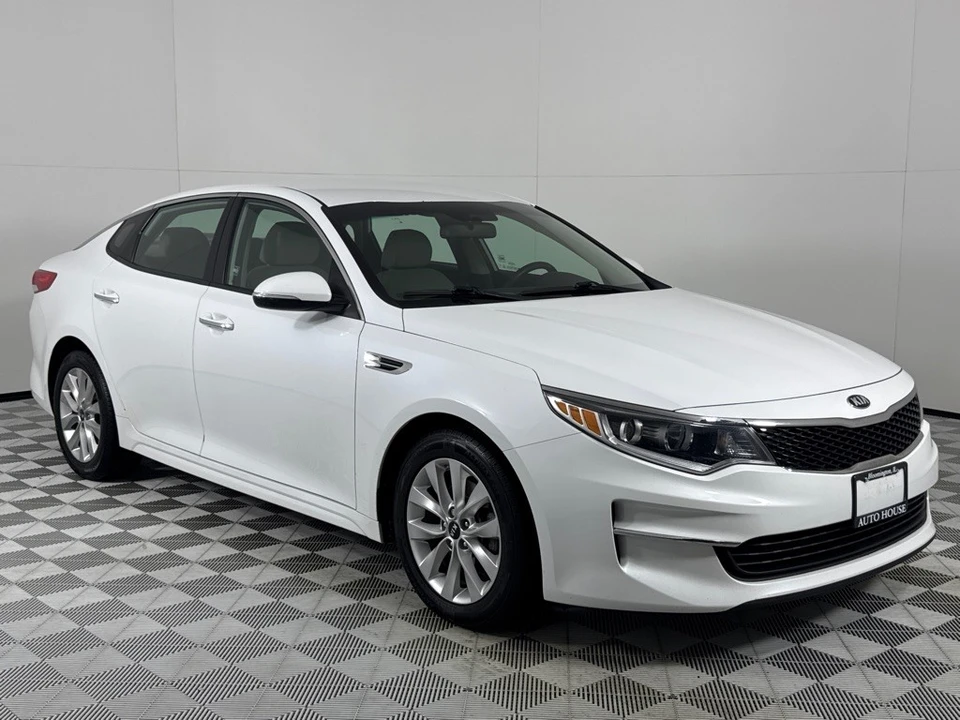 2018 Kia Optima/K5 - Image 3 of 12