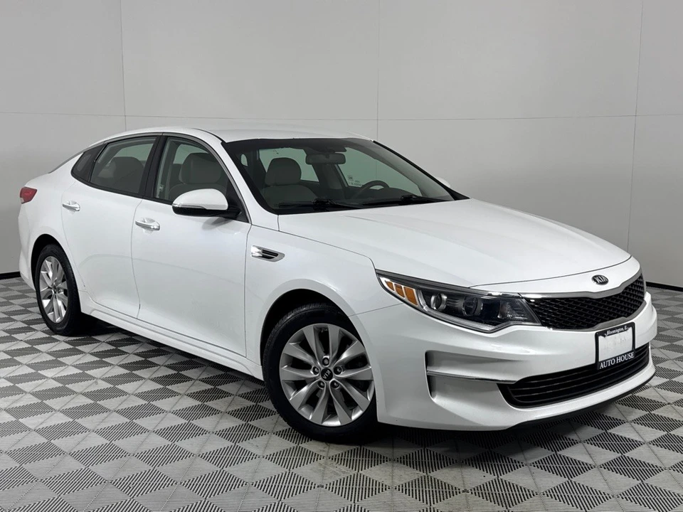 2018 Kia Optima/K5 - Image 2 of 12