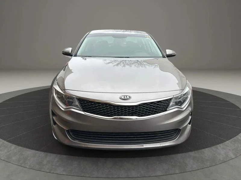 2018 Kia Optima/K5 - Image 2 of 12