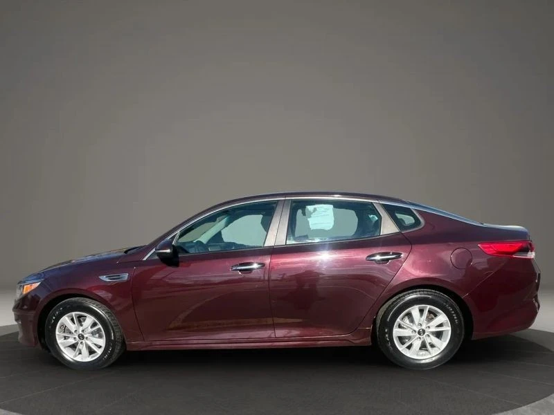 2018 Kia Optima/K5 - Image 8 of 12