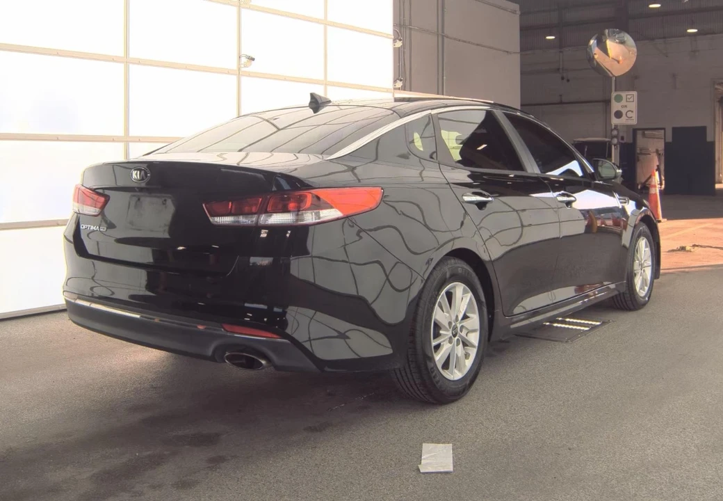 2018 Kia Optima/K5 - Image 5 of 12