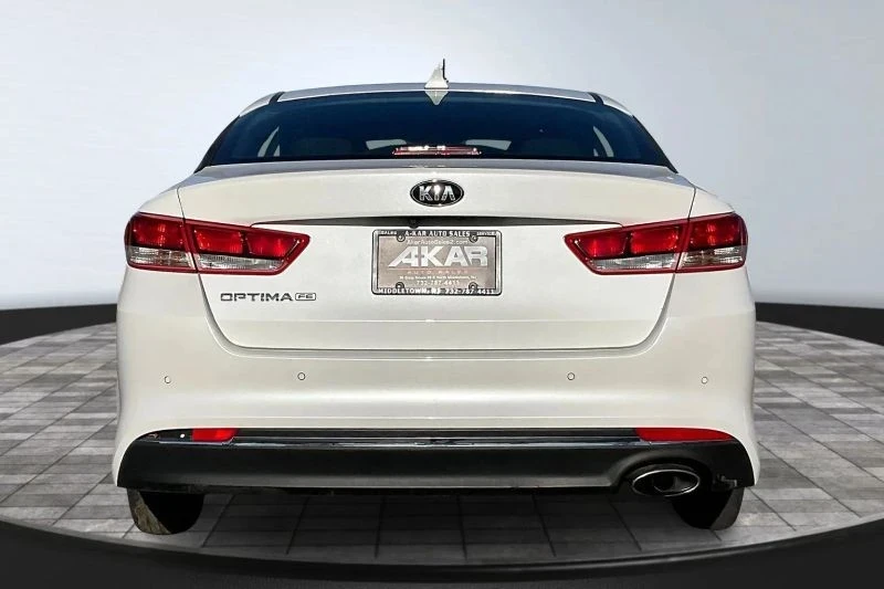 2018 Kia Optima/K5 - Image 6 of 12