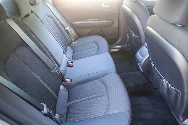 2018 Kia Optima/K5 - Image 15 of 21