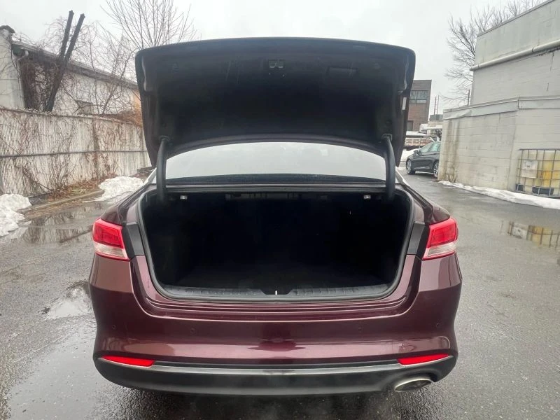 2018 Kia Optima/K5 - Image 9 of 12