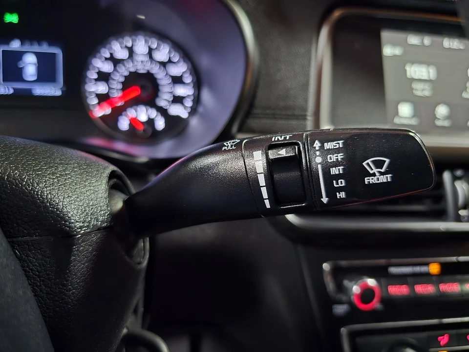 2018 Kia Optima/K5 - Image 15 of 21