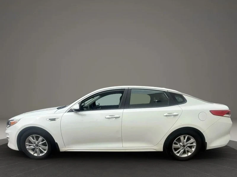 2018 Kia Optima/K5 - Image 8 of 12