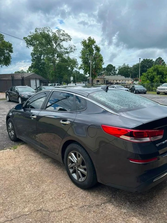 2018 Kia Optima/K5 - Image 5 of 13