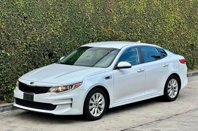2018 Kia Optima/K5 - Image 11 of 21