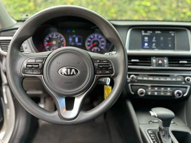 2018 Kia Optima/K5 - Image 14 of 21