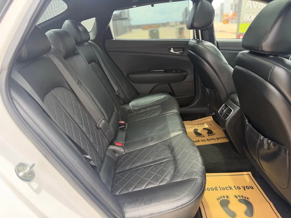 2018 Kia Optima/K5 - Image 8 of 11