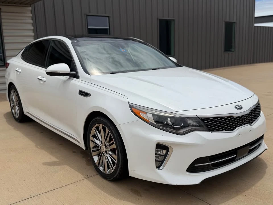 2018 Kia Optima/K5 - Image 10 of 11