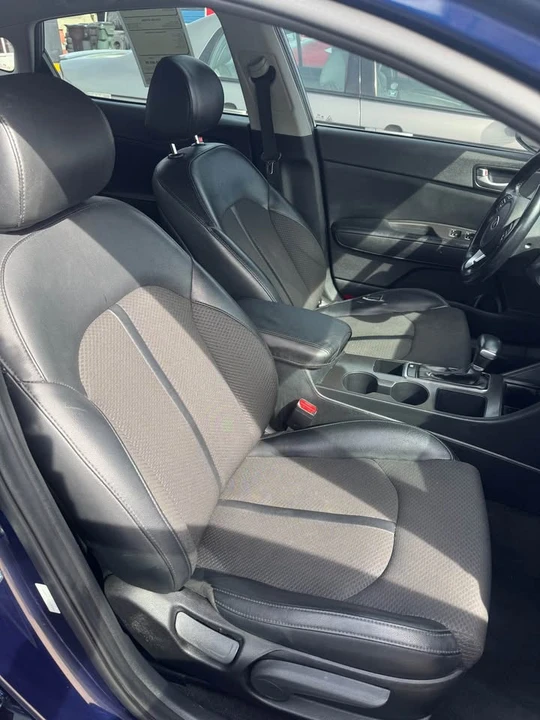 2018 Kia Optima/K5 - Image 11 of 17