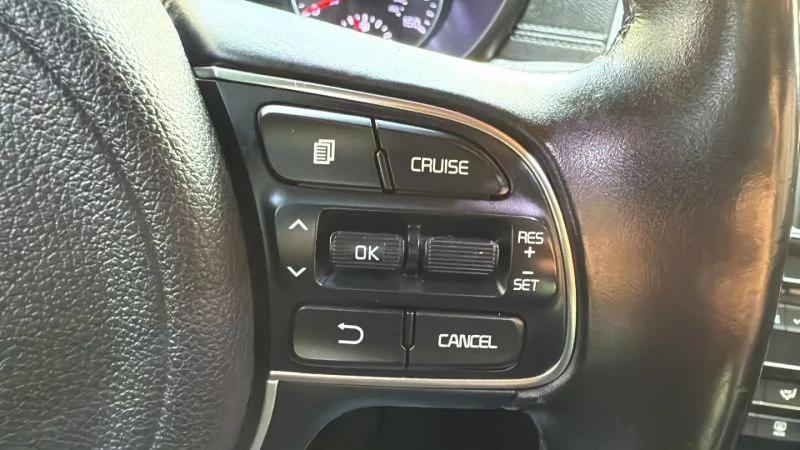 2018 Kia Optima/K5 - Image 11 of 12