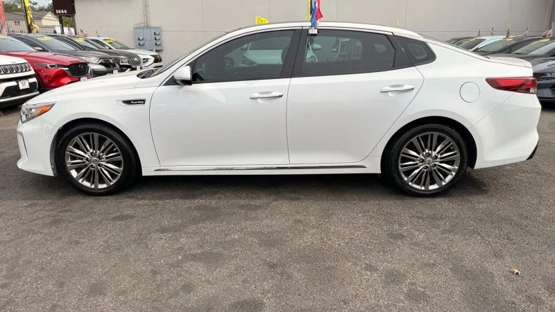 2018 Kia Optima/K5 - Image 10 of 12