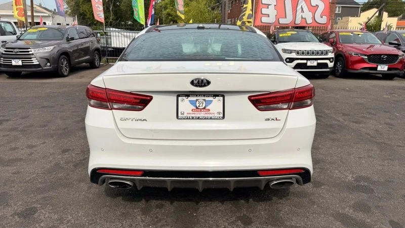 2018 Kia Optima/K5 - Image 6 of 12