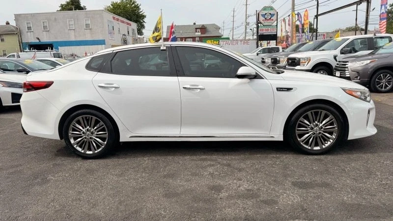 2018 Kia Optima/K5 - Image 11 of 12