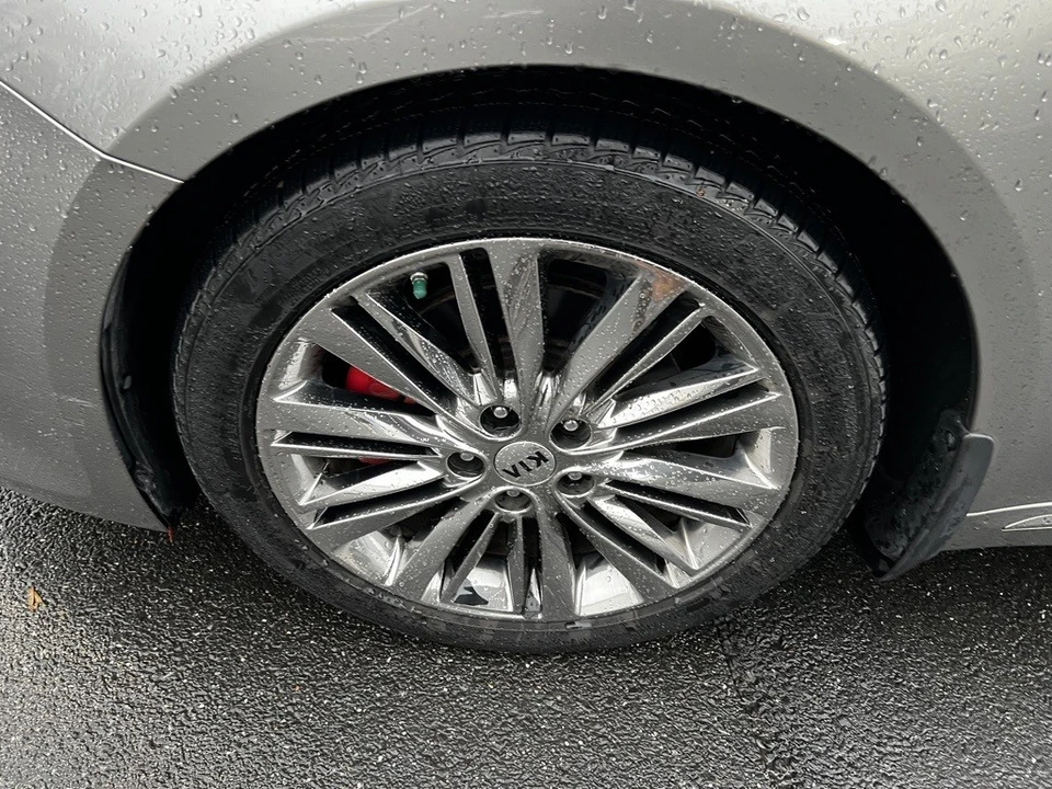 2018 Kia Optima/K5 - Image 8 of 12