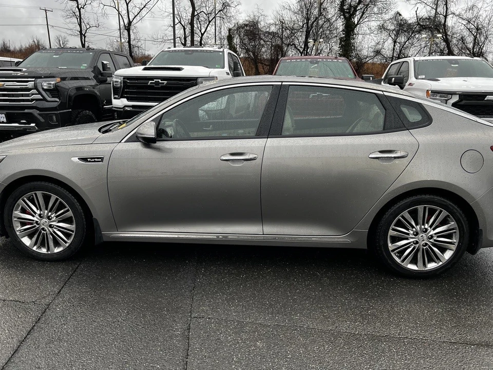 2018 Kia Optima/K5 - Image 10 of 12