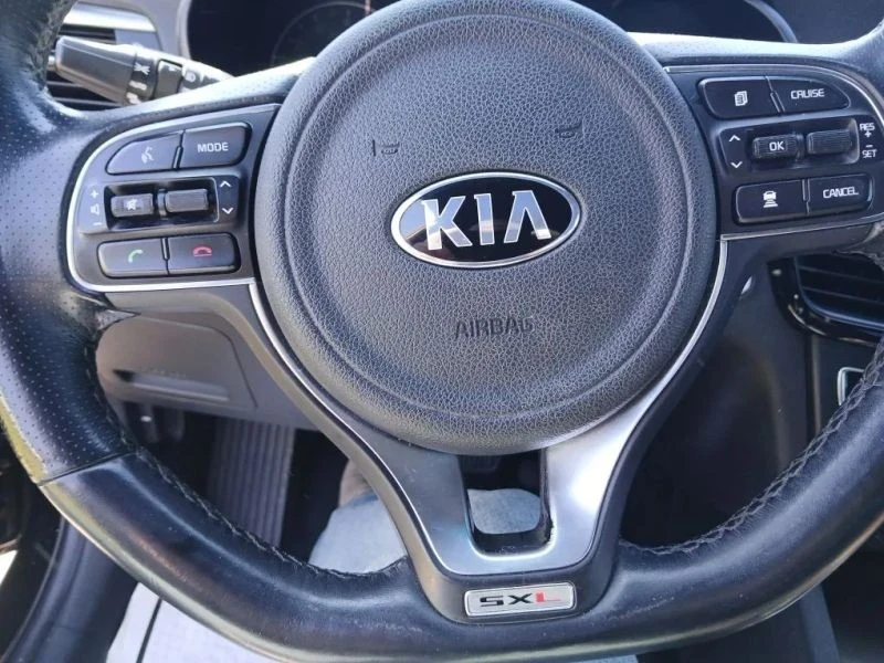 2018 Kia Optima/K5 - Image 10 of 12