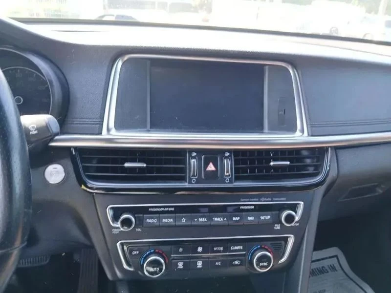 2018 Kia Optima/K5 - Image 9 of 12