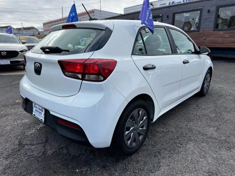 2018 Kia Rio - Image 10 of 12