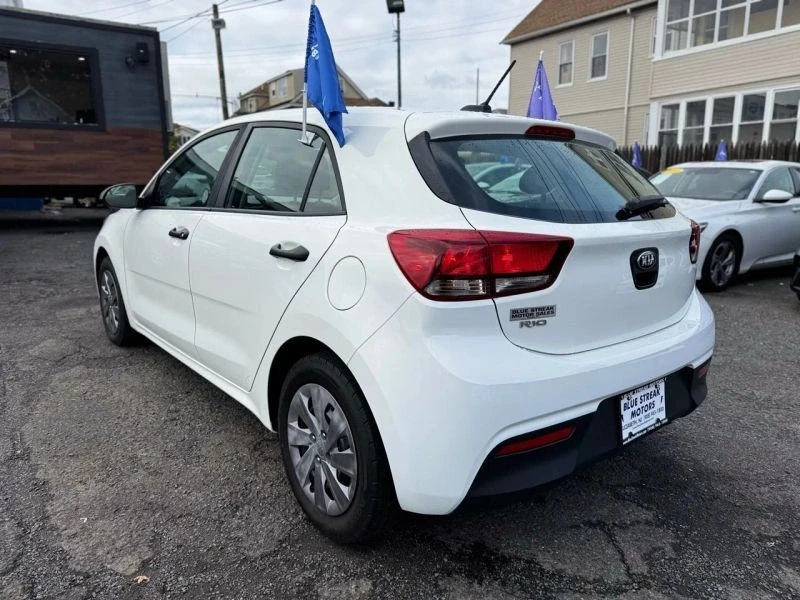 2018 Kia Rio - Image 8 of 12