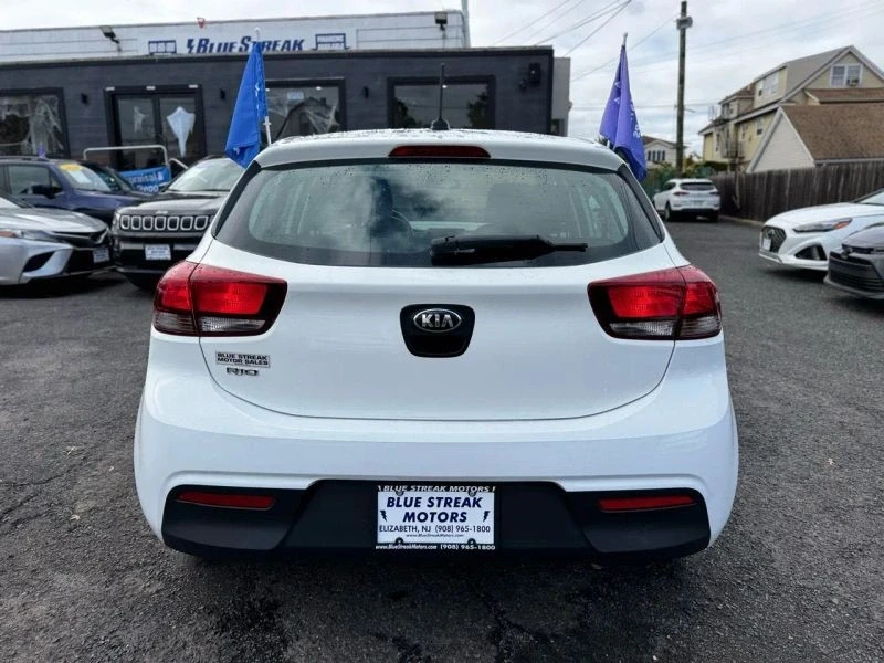 2018 Kia Rio - Image 9 of 12